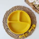 Plato Silicona con cubiertos - Mostaza