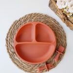 Plato Silicona con cubiertos - Terracota