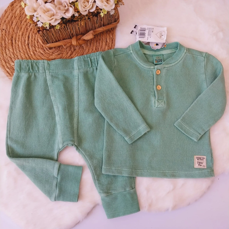 Conjunto Liso Sin Felpa
