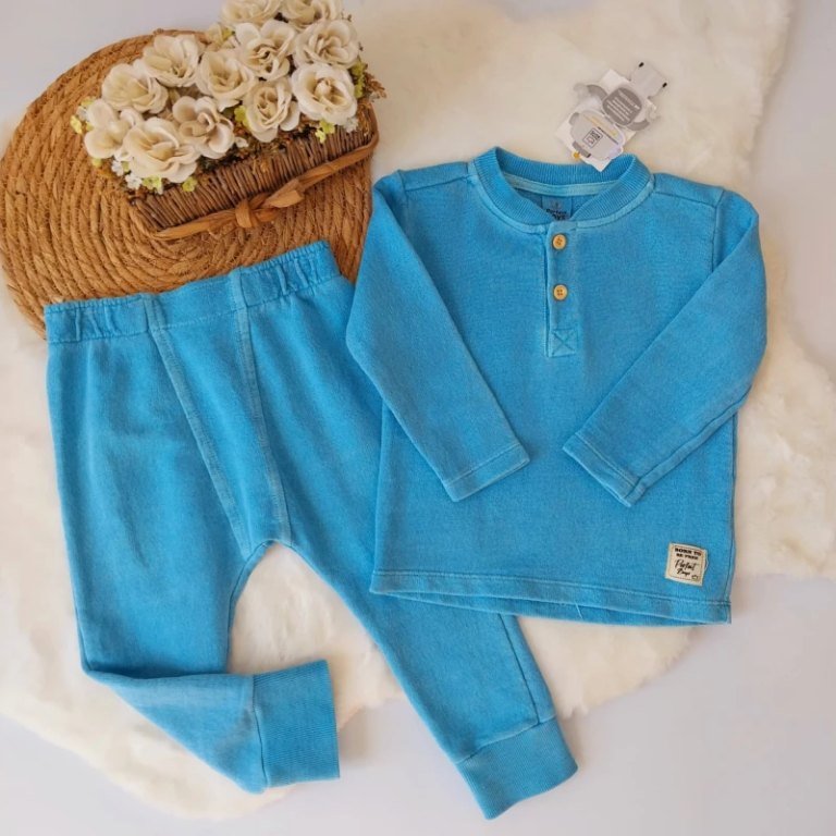 Conjunto Liso Sin Felpa