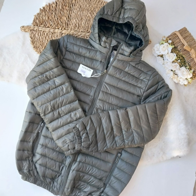 Campera Forrada con Capucha Desmontable - Verde Seco