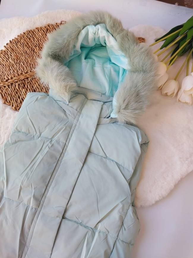 Chaleco Impermeable c/Capucha